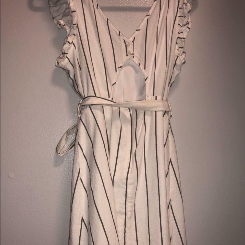 Favlaux white dress